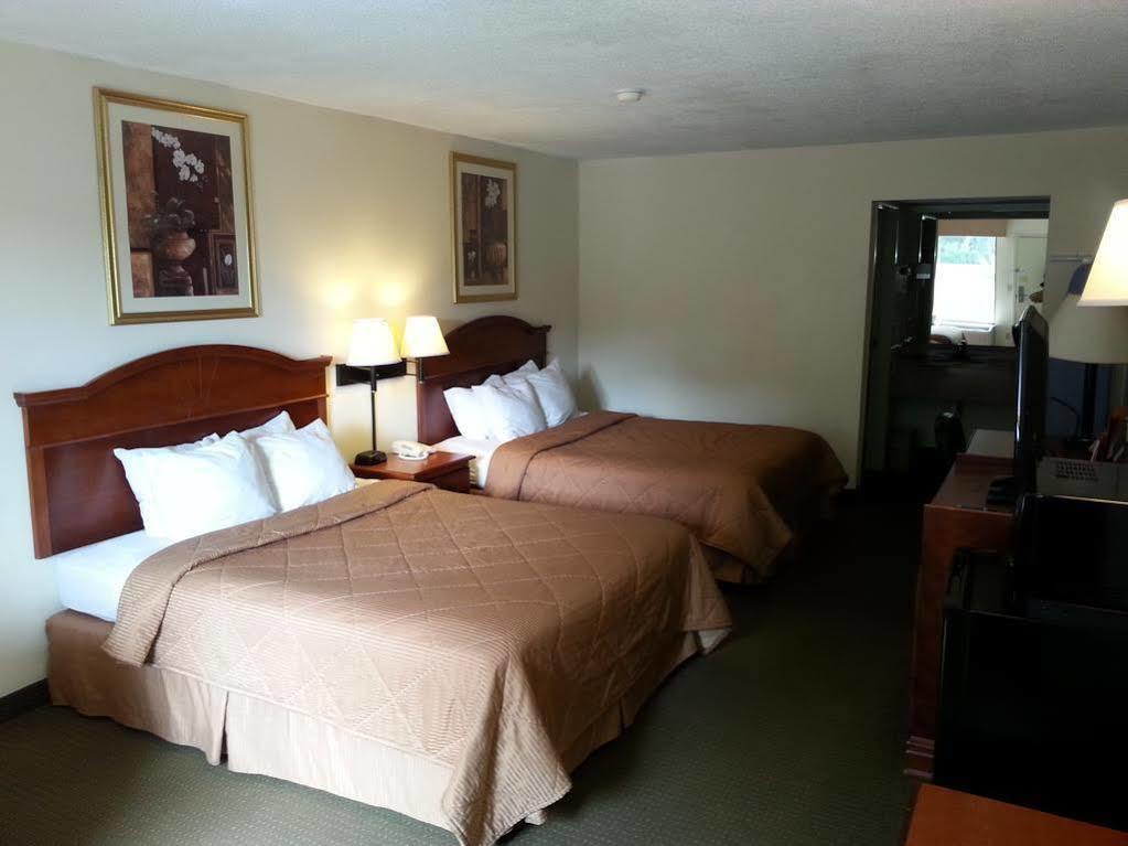 Econo Lodge Inn&Suites Gulfport Exterior foto