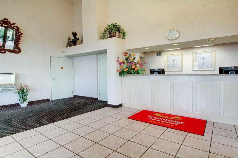 Econo Lodge Inn&Suites Gulfport Exterior foto